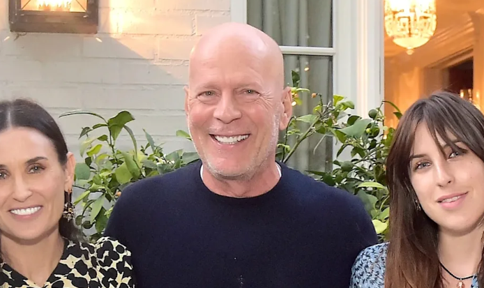 La familia de Bruce Willis evalúa la posibilidad de donar sus restos, entre ellos el cerebro, para investigaciones científicas tras su fallecimiento.