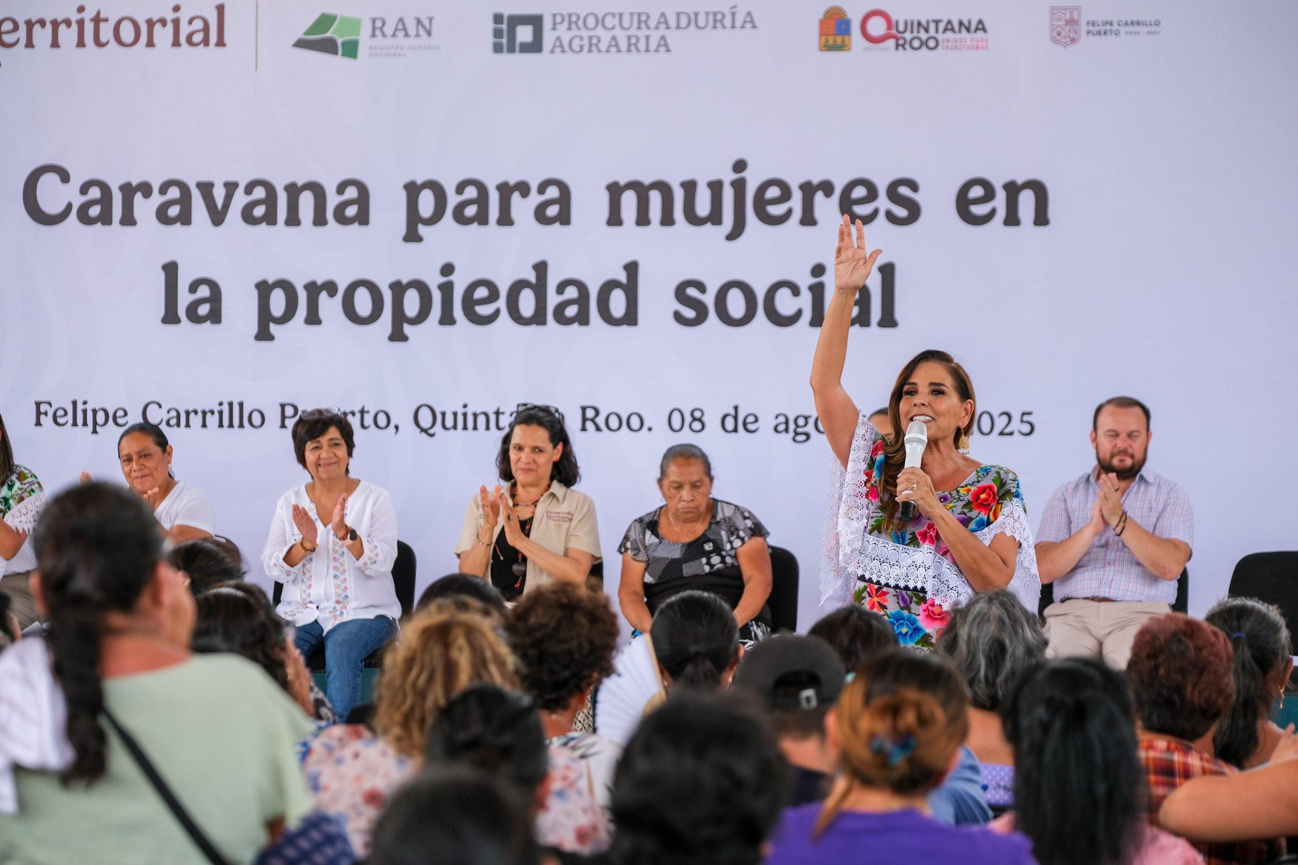 Estrategia de Vivienda en México favorece a mujeres y otorgará derechos agrarios a 150 mil