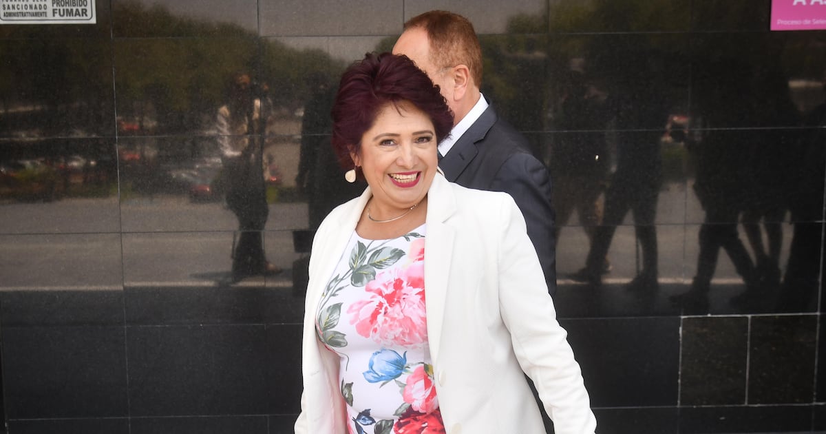 Cuestionan transparencia en selección de consejeros del INE tras exámenes con puntajes casi perfectos