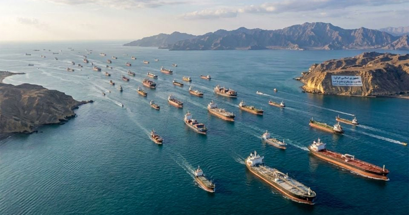 Trump condiciona fin del bloqueo a Irán a acuerdo nuclear y reclama uranio; Teherán lo niega