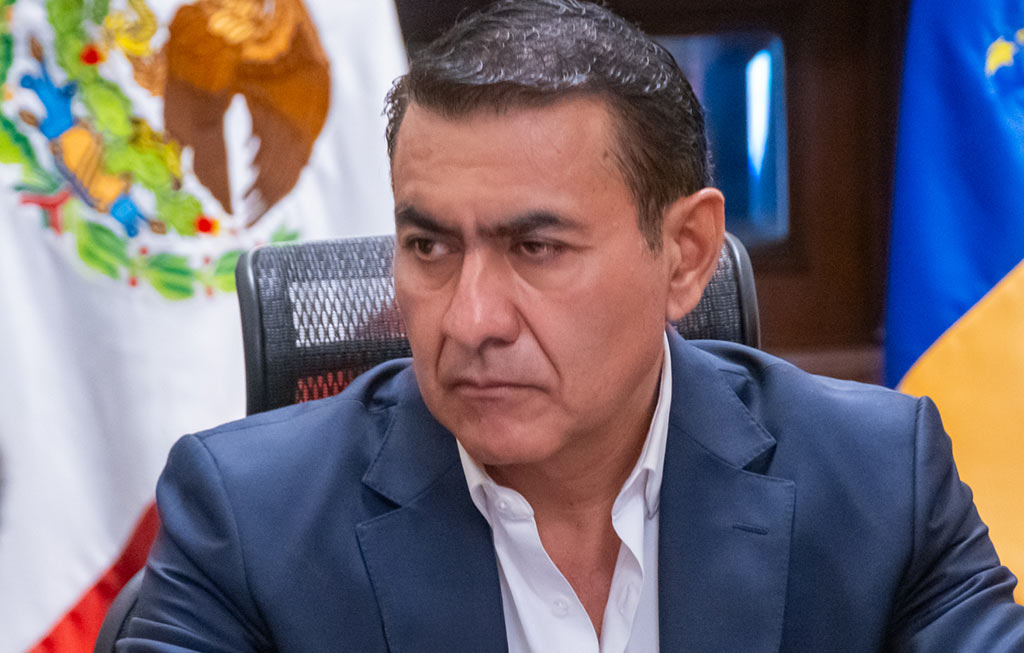 Conductores de plataforma protestan en Guadalajara por acceso al aeropuerto