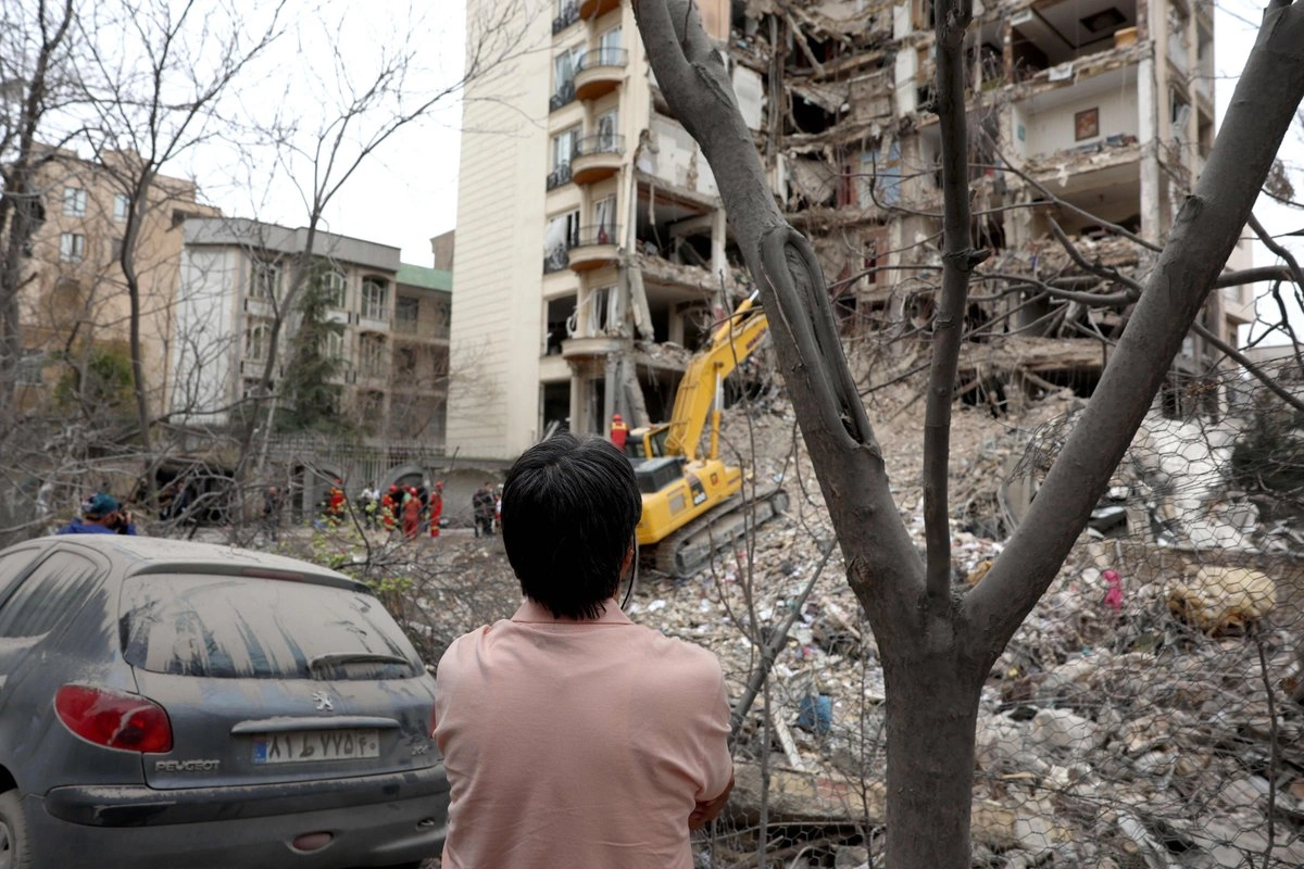 Escalada en Medio Oriente: EE. UU. e Israel bombardean el estratégico puente B1 en Irán