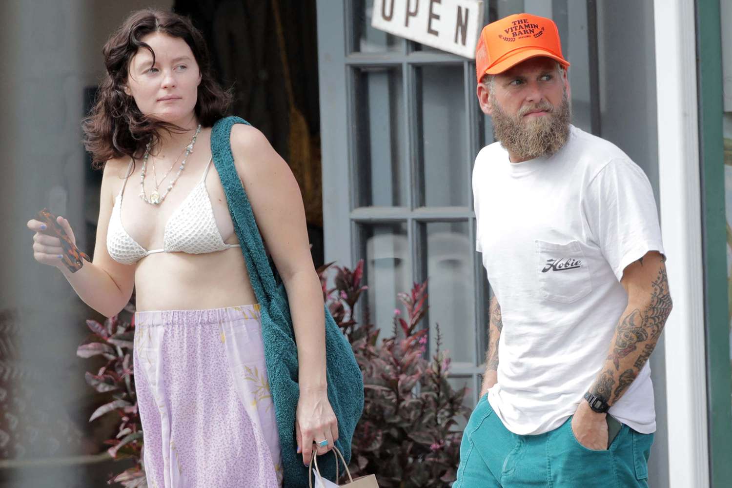 Jonah Hill revela que se casó en secreto y dio la bienvenida a su segundo bebé con Olivia Millar