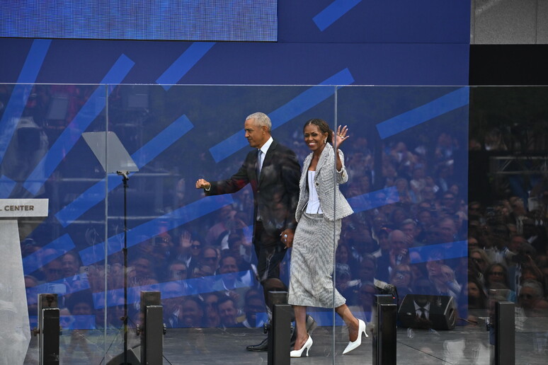 Cumbre de líderes en Chicago: Barack Obama inaugura su Centro Presidencial junto a Biden, Clinton y Bush