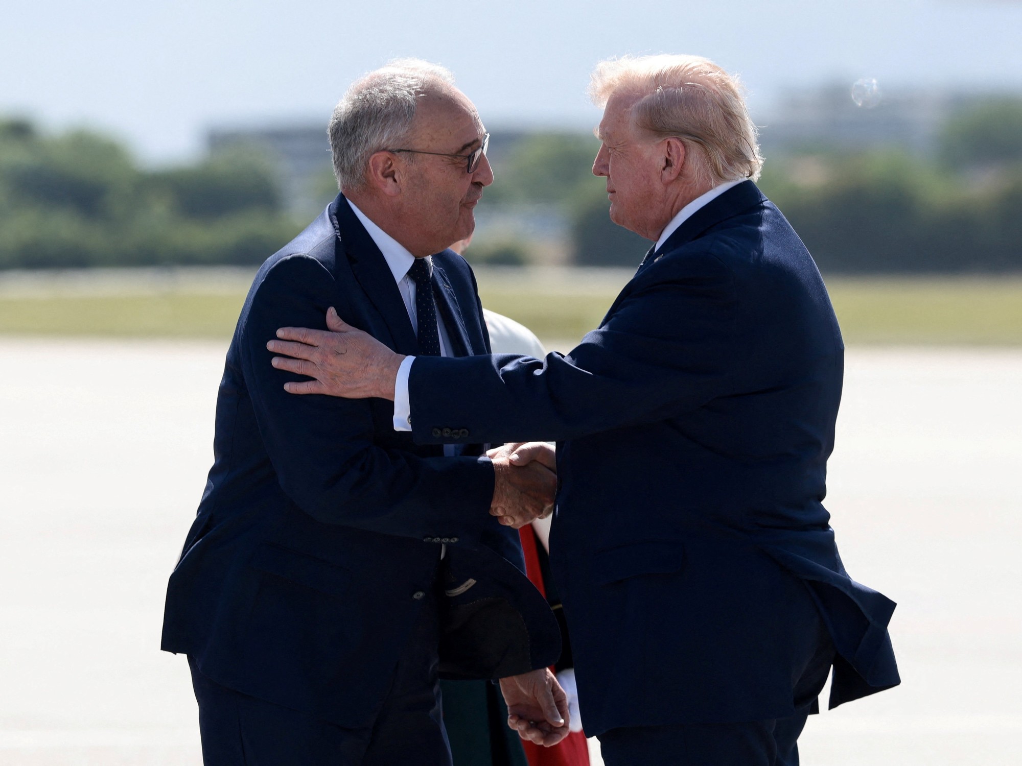 Cumbre del G7: Donald Trump llega a Francia respaldado por el Pacto de Ormuz y pone la mira en Ucrania
