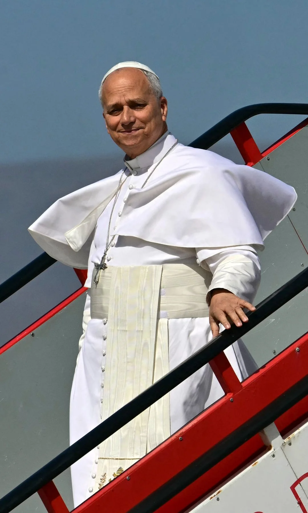 De la península a la frontera sur: El papa León XIV llega a las Islas Canarias para visibilizar la crisis migratoria
