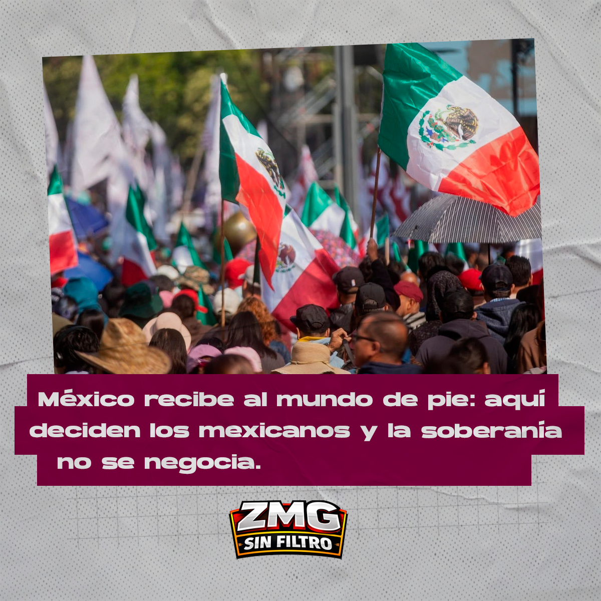 México recibe al mundo de pie